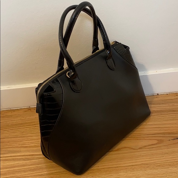 Handbag - Picture 2 of 8